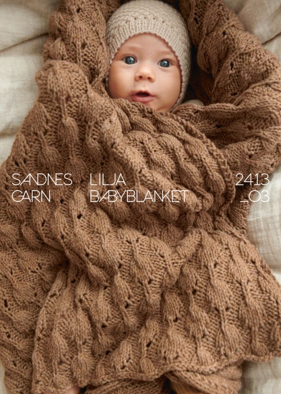 2413-3 Lilja babyblanket