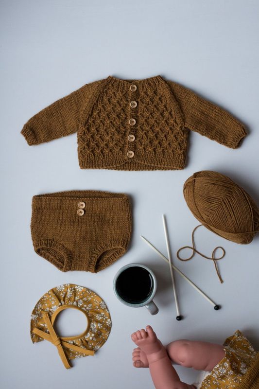PetiteKnit dukkestrikk
