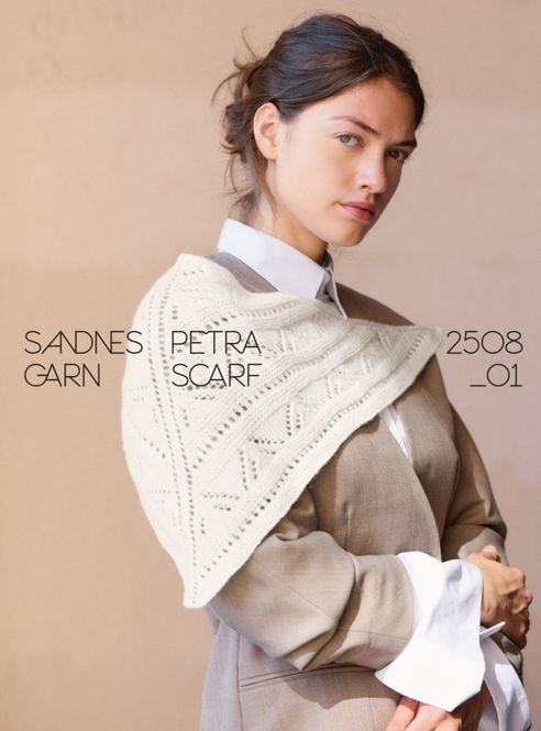 Hovedbilde 2508-1 Petra Scarf