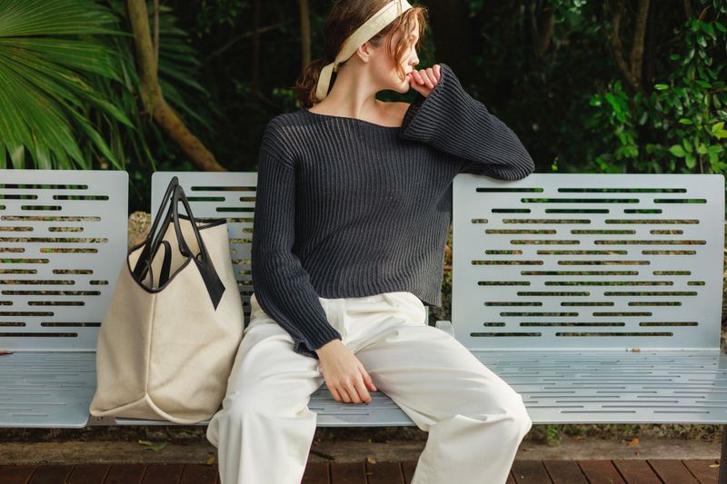 2404-5 Fenny Sweater