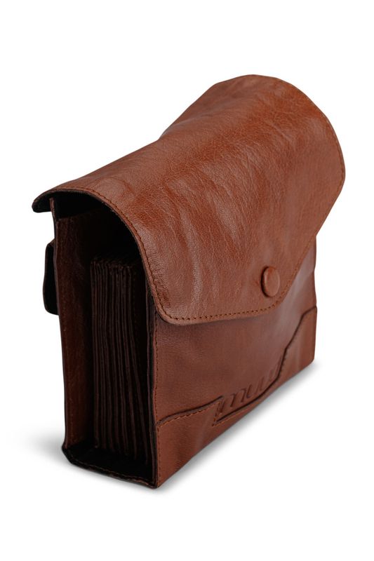 Betina - Rich Brown